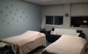 renu-couples-massage-room-madison