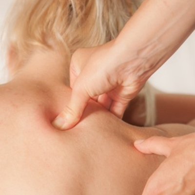 Therapeutic Massage Services at Renu